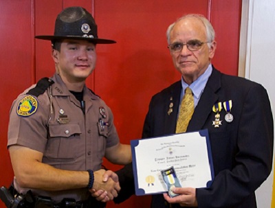 Presentation of an SAR Law Enforcement Award